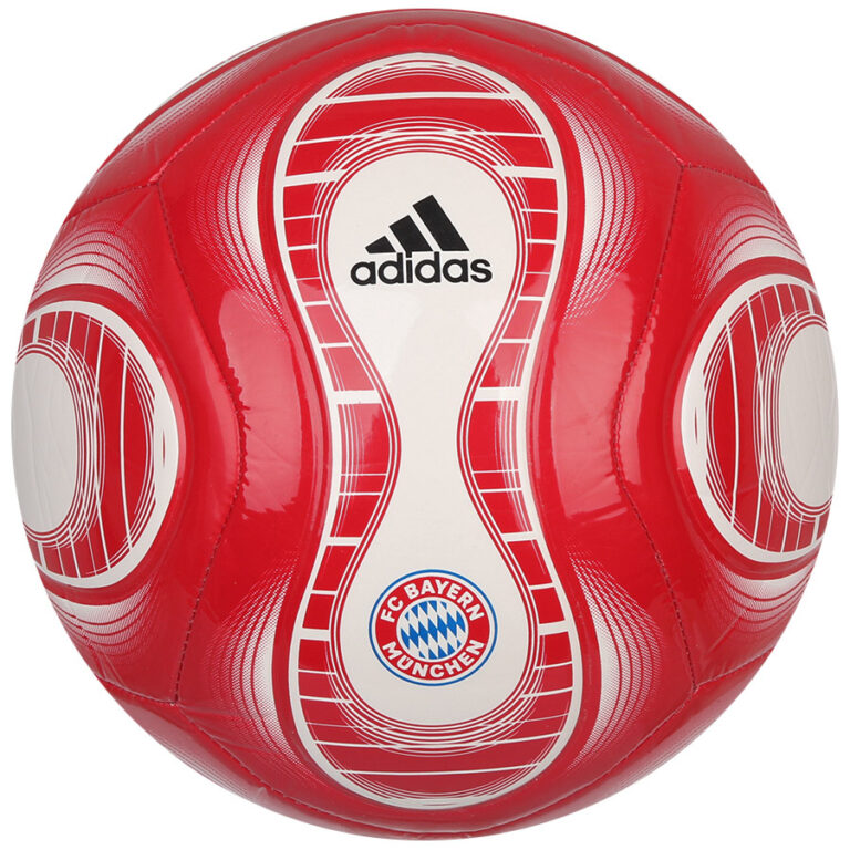 FC Bayern Adidas Czerwona Piłka Club 202 (2022)