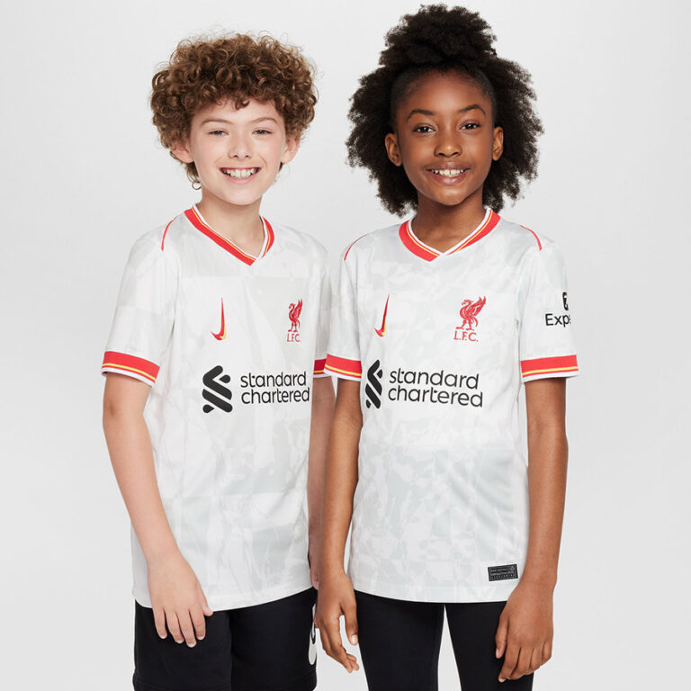 Liverpool FC Nike koszulka junior 101