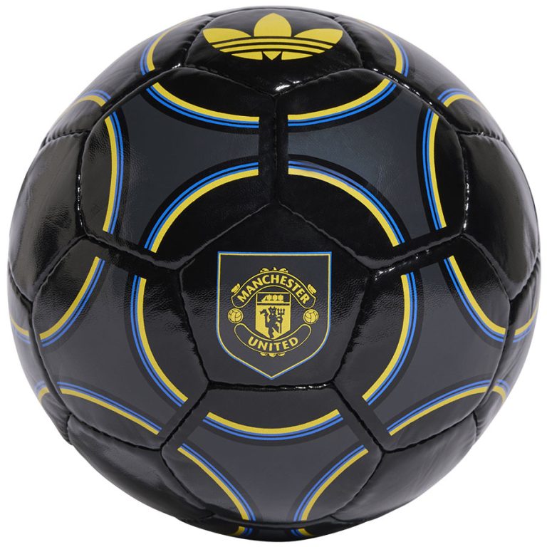 Manchester United Adidas piłka 059